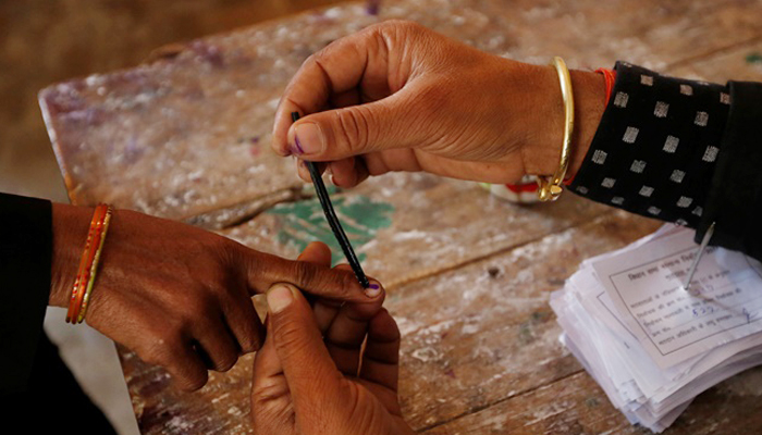 अलापुर विधानसभा सीट पर वोटिंग खत्म, सपा प्रत्याशी की मौत के बाद टला था चुनाव