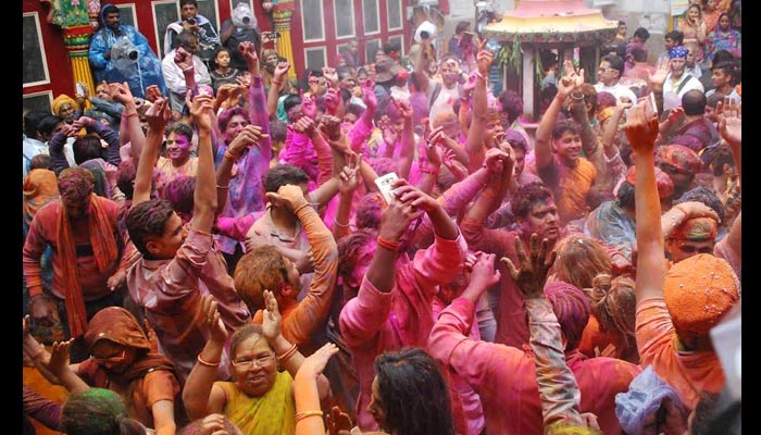 dwarka hurriyariya holi