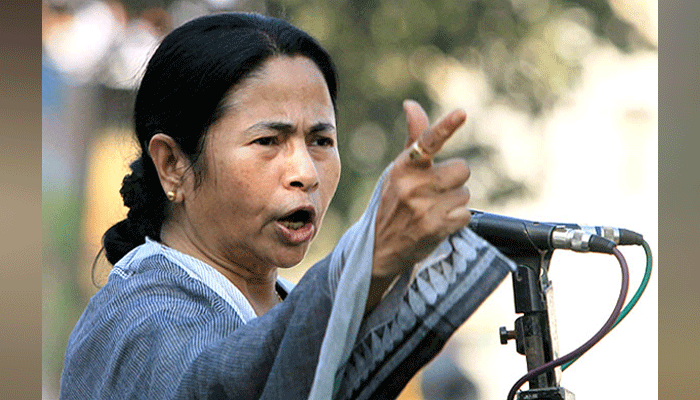 बंगाल में बवाल, CM ममता ने हिंसा के खिलाफ निकाला मार्च