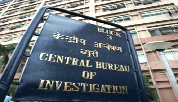 अवैध खनन पर CBI का शिकंजा, IAS बी.चंद्रकला समेत ये अफसर जांच के दायरे में