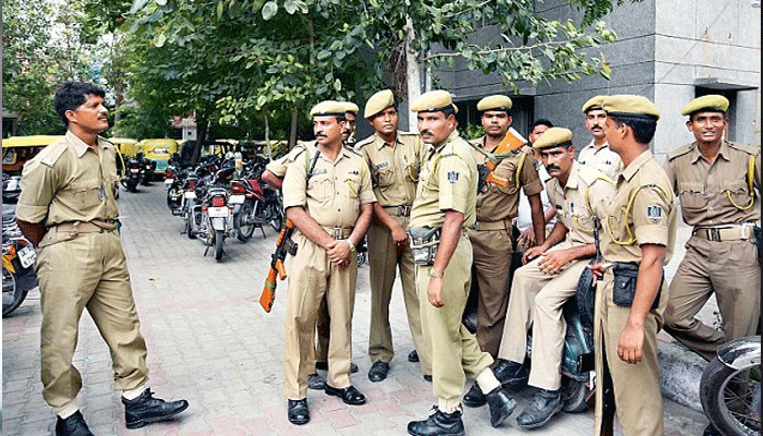 दिल्ली समेत देश के इन शहरों में हाई अलर्ट, लश्कर के 21 आतंकियों के घुसने की खबर