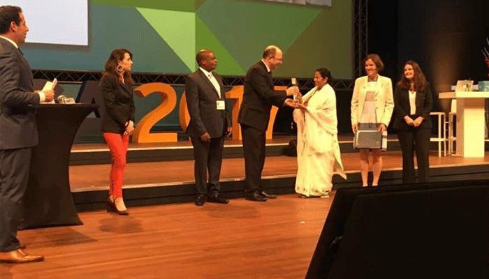 संयुक्त राष्ट्र ने ममता बनर्जी को दिया सर्वोच्च लोक सेवा पुरस्कार