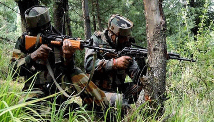 जम्मू-कश्मीर: बारामूला में सेना के साथ मुठभेड़ में दो आतंकी ढेर, हथियार भी बरामद