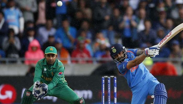 आईसीसी रैंकिंग : ODI बल्लेबाजों में शीर्ष पर कोहली, बाकी कहाँ तक पहुंचे