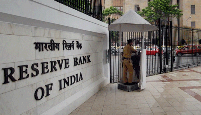 अभी-अभी RBI ने ग्राहकों के लिए किया बड़ा फैसला,बैंक आपको देंगे 25 हजार रुपए...