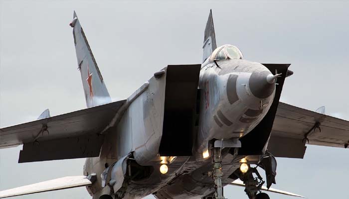 अब IAF को अत्‍याधुनिक MiG-25 बेचना चाहता है रूस, वार्ता जारी