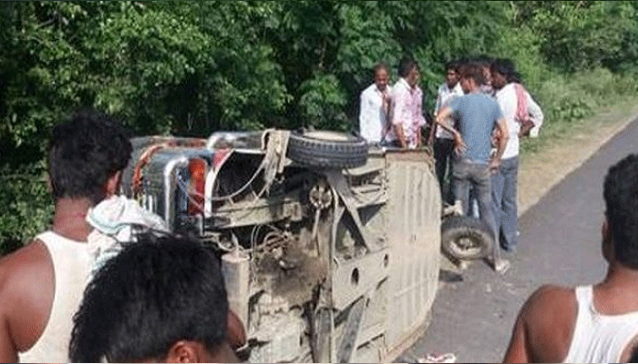 बिहार में अनियंत्रित ट्रक ने 4 को रौंदा, 3 की मौत