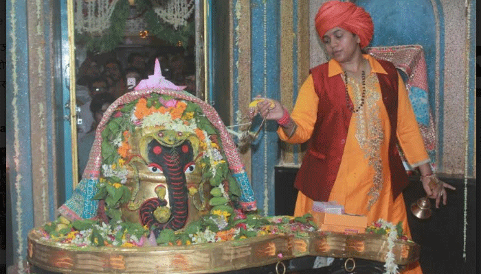 mankameshwar temple