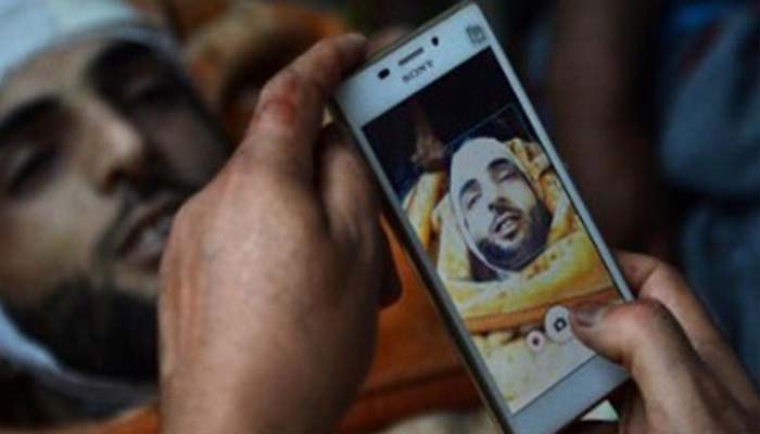 कश्मीर : आतंकी बुरहान की मौत की बरसी से पहले त्राल में कर्फ्यू