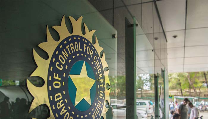 BCCI के नए संविधान का मसौदा तैयार करे सीओए : Supreme Court