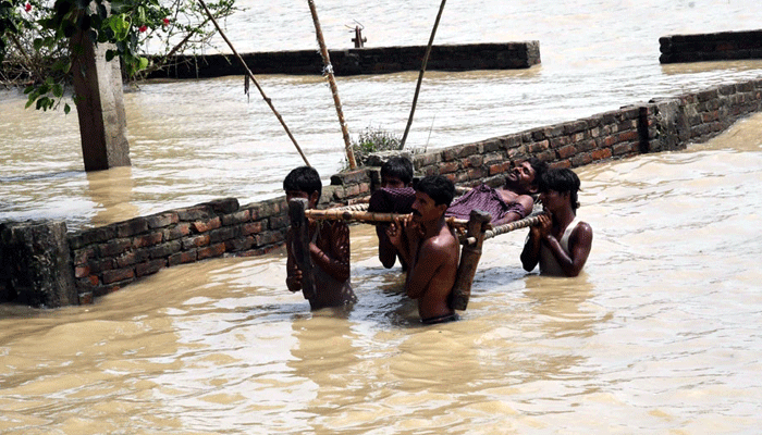 गंभीर स्थिति: बिहार में बाढ़ का कहर जारी, अब तक 153 की मौत