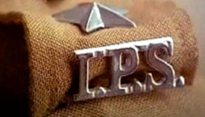 यूपी में 13 IPS के तबादले, लिस्ट में योगी को रुलाने वाले का भी नाम