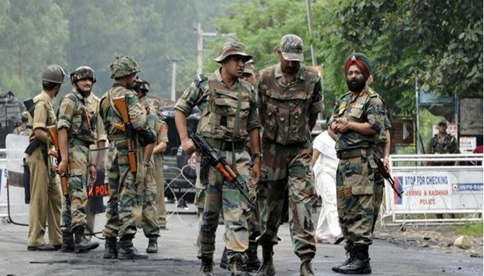 जम्मू-कश्मीर के बडगाम में 2 आतंकवादी ढेर, 1 आतंकी फरार