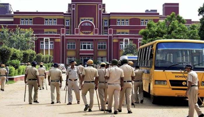 #Ryan School Murder : स्कूल प्रबंधन, मालिक पर मामला दर्ज