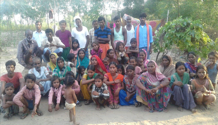 शाहजहांपुर में 45 दलित परिवार दबंगई का हुए शिकार, विशेष समुदाय ने दी पलायन की धमकी