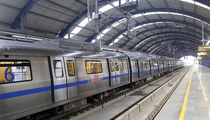 दिल्ली मेट्रो का किराया बढ़ा, केजरीवाल नहीं बना सके दबाव