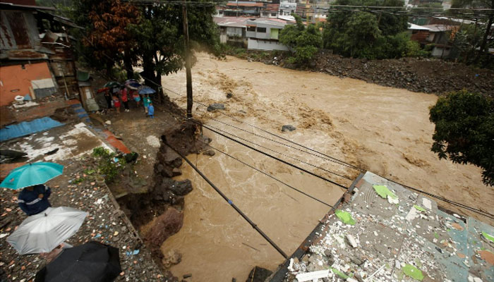 मध्य अमेरिका में चक्रवाती तूफान नेट ने बरपाया कहर, 20 की मौत