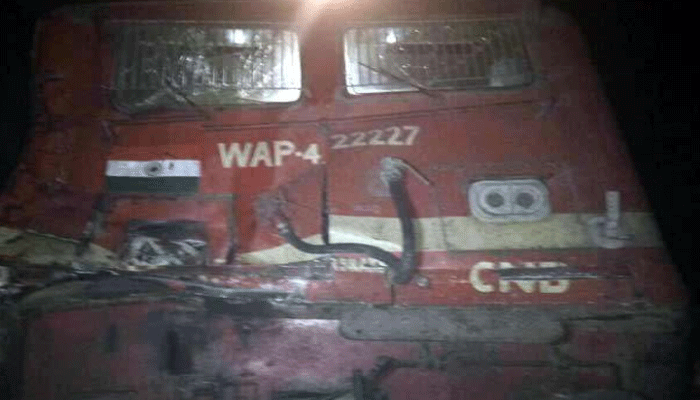 राज्यरानी एक्सप्रेस रेलवे क्रॉसिंग पर टैंकर से टकराई, 1 की मौत, कई घायल