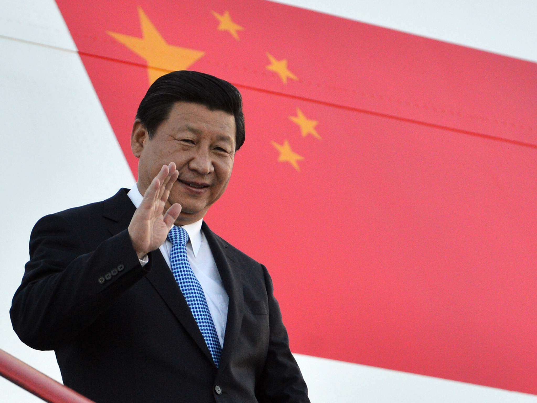 शी जिनपिंग युग में प्रवेश कर विश्व को चुनौती दे रहा है चीन