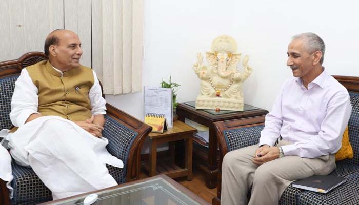 दिनेश्वर शर्मा ने गृहमंत्री राजनाथ को कश्मीर वार्ता की जानकारी दी