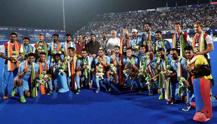 हॉकी : कांस्य पदक जीतने वाली भारतीय टीम के खिलाडिय़ों को मिलेंगे 10 लाख