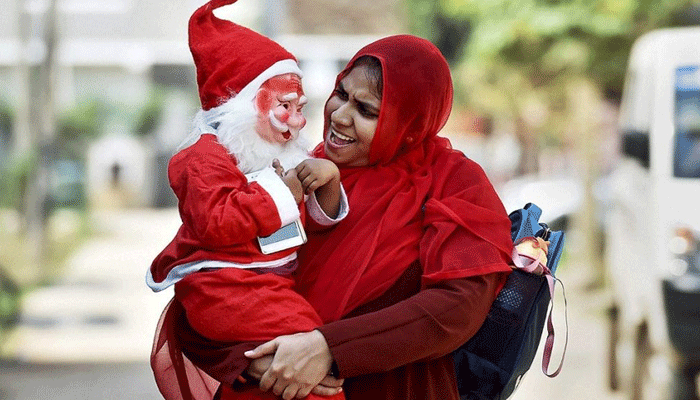 अलीगढ़: हिंदू संगठन- जिन स्कूलों में हिंदू बच्‍चे ज्‍यादा, वहां क्रिसमस मत...