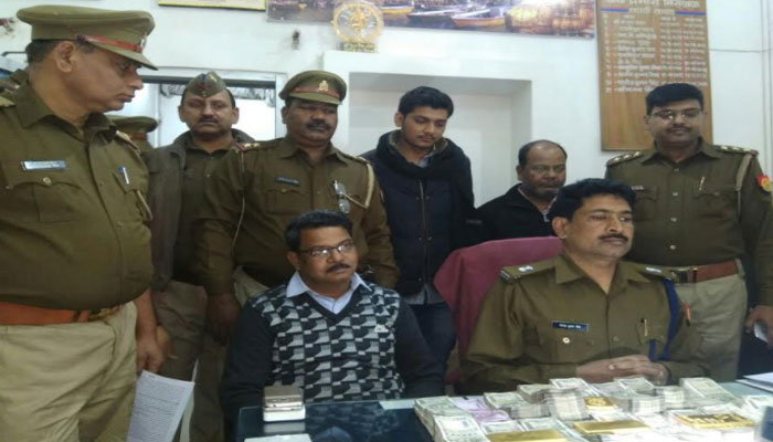 पुलिस की पैनी नजर : 3.5 किलो गोल्ड और 21 लाख कैश के साथ दो युवक गिरफ्तार