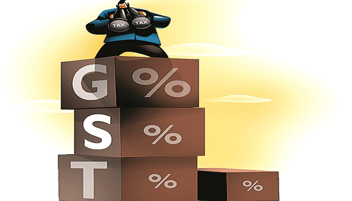 GST काउंसिल: इन वस्तुओं और सेवाओं की दरें हुईं कम, देखें पूरी लिस्ट