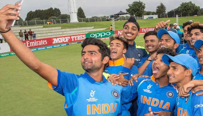 ICC अंडर 19 वर्ल्ड कप: भारत ने बांग्लादेश को रौंदा, सेमीफाइनल में PAK से होगी भिड़ंत