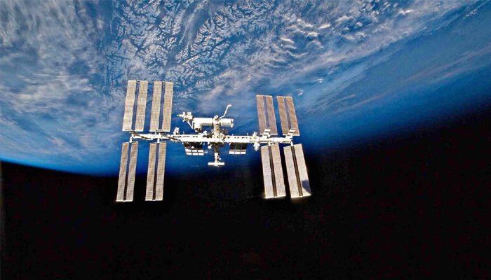 बिकाऊ है पृथ्वी के चारों ओर घूम रहा इंटरनेशनल स्पेस स्टेशन