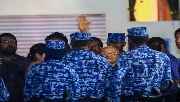मालदीव संकट : पूर्व राष्ट्रपति नशीद ने भारत से सैन्य मदद मांगी