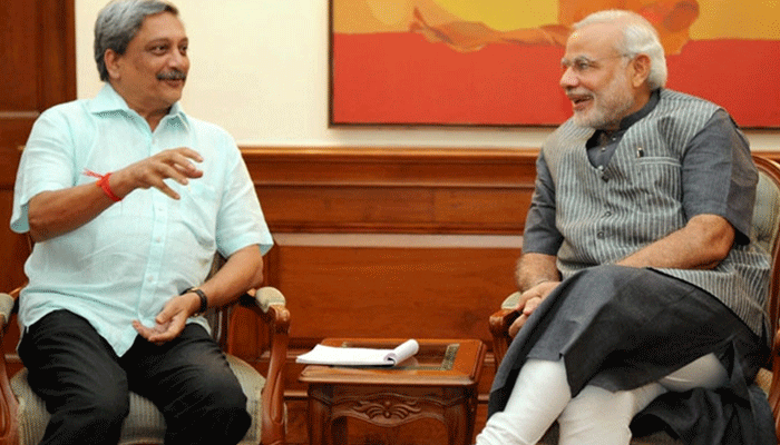 मुंबई: PM मोदी लीलावती अस्पताल जाकर मिले गोवा के CM पर्रिकर से