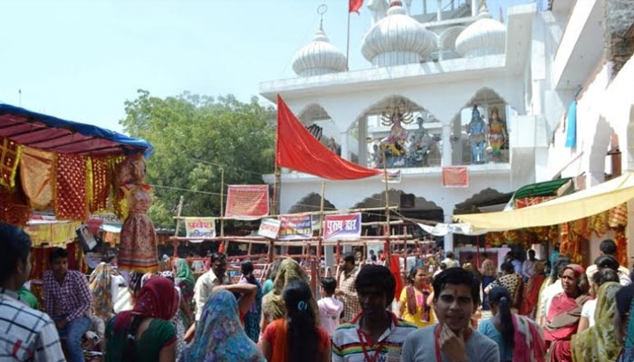 नवरात्रि स्पेशल: चुनरी बांधने से पूरी होती है हर मनोकामना, जानें क्या है इस मंदिर का इतिहास