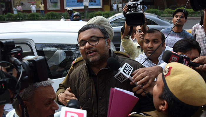 INX Media Case: कार्ति चिदंबरम को पूछताछ के लिए मुंबई लेकर पहुंची CBI