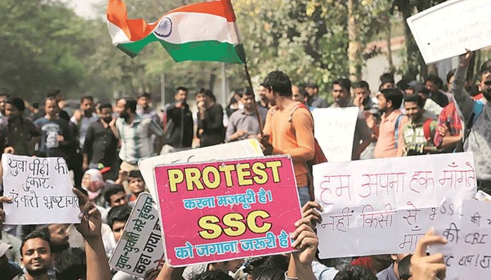 SSC पेपर लीक: प्रदर्शन कर रहे छात्र गृहमंत्री से मिले, कार्रवाई का भरोसा