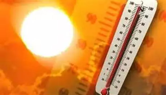 यूपी: तेज धूप से तापमान में हुआ इजाफा, लोग परेशान