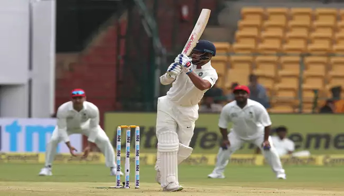 बेंगलुरू टेस्ट : भारत ने पहली पारी में बनाए 474 रन