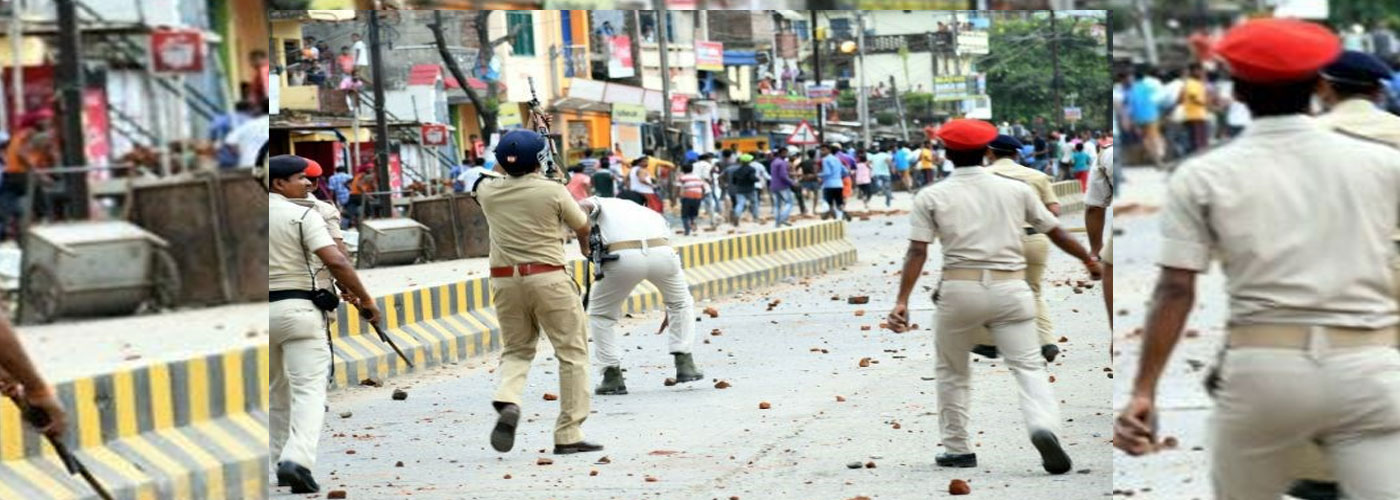 त्रिपुरा mob attack : बच्चा चोरी के शक  में  भीड़ के हमले में 2 मरे, 6 घायल
