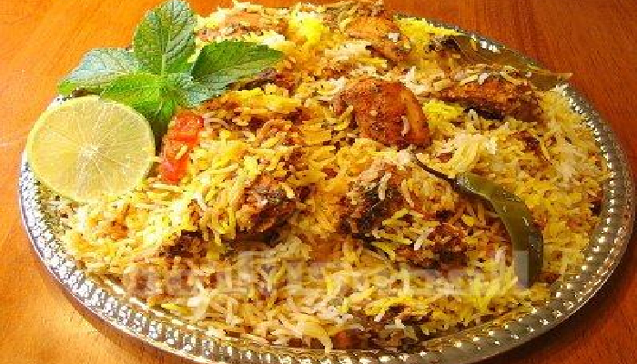 स्पेशल: ईरानी चिकन बिरयानी का लजीज स्वाद, बना देगा आपकी ईद खास