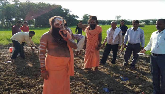 श्रीराम मंदिर निर्माण के लिए मौनी बाबा का तप , 3 दिनों तक ली समाधि