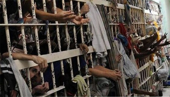 ब्राजील की जेल से 55 कैदी अभी भी फरार