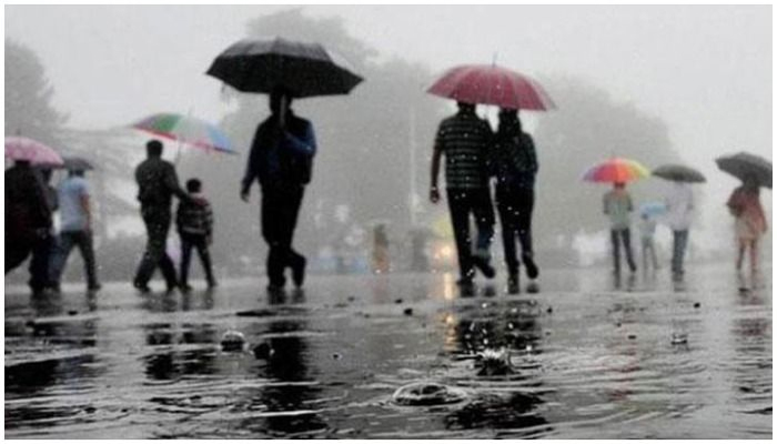 यूपी के कई जिलों में बारिश से मौसम खुशनुमा, हो सकती है हल्की बूंदाबांदी