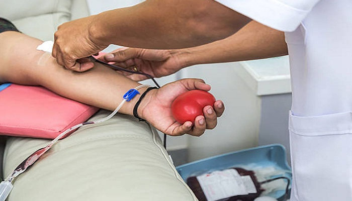 यूपी: रक्तदान के लिए दाता का आधार व फोटो अनिवार्य करने की तैयारी
