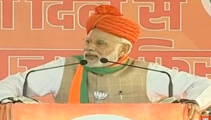 कोटा से Modi LIVE: आपका एक वोट मोदी की इन चोर-लुटेरों से रक्षा करेगा