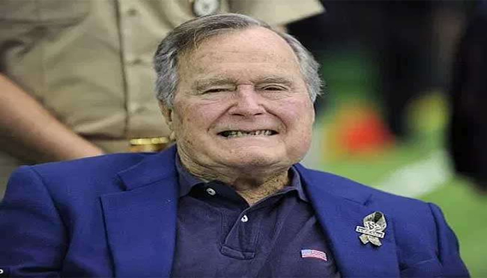 अमेरिका के पूर्व राष्ट्रपति जॉर्ज एच डब्ल्यू बुश का 94 साल की उम्र में निधन