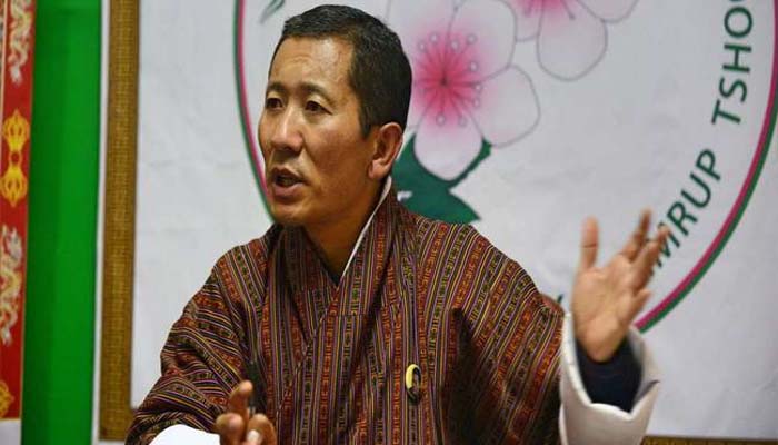 तीन दिवसीय दौरे पर आज भारत आ रहे हैं भूटान के PM लोताय शेरिंग
