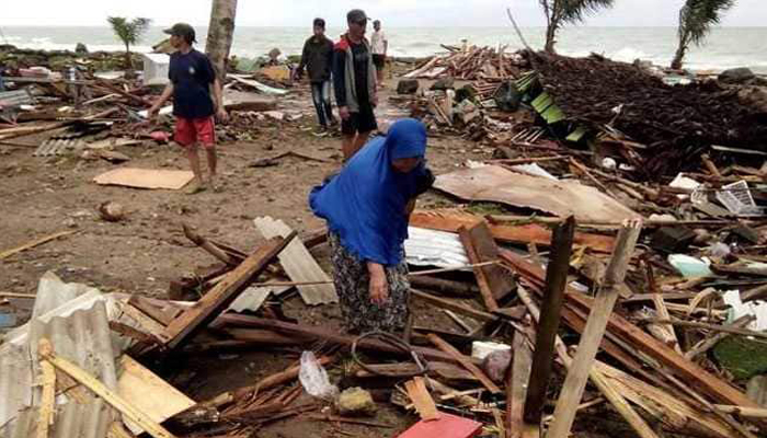 इंडोनेशिया में सुनामी से अबतक 281 की मौत, बढ़ सकती है संख्‍या