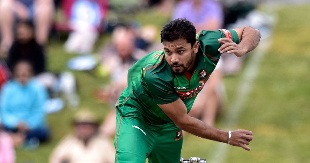 बांग्लादेश: क्रिकेट कप्तान मुर्तजा की राजनीति में धमाकेदार एंट्री