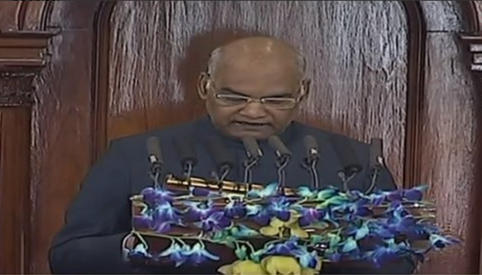 संसद में रामनाथ कोविंद ने अभिभाषण में गिनाई सरकार की उपलब्धियां, ये रहीं कुछ बड़ी बातें