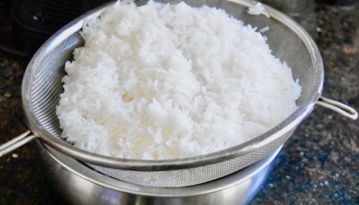ठंडे पानी में ही पक जाता है यह चावल, इसके चमत्कारी गुण जान रह जाएंगे हैरान